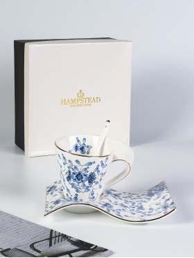 Porcelain Blue Flowers Wave Caffe Mug, Saucer & Spoon Set With Gift Box
